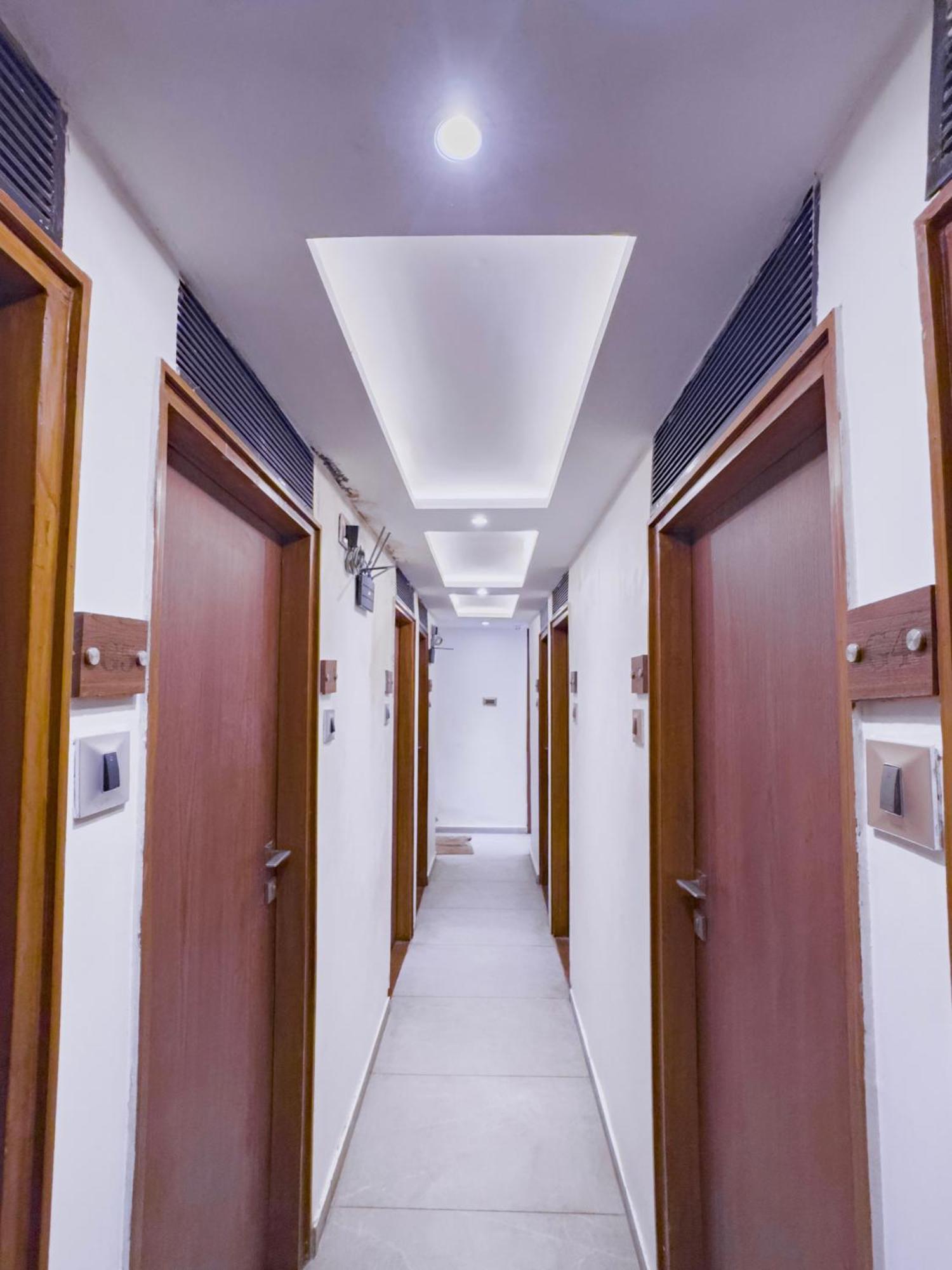 Hotel Winton Мумбаї Екстер'єр фото